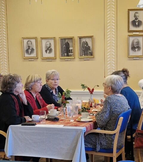 Glögg og æbleskiver i Hasle.